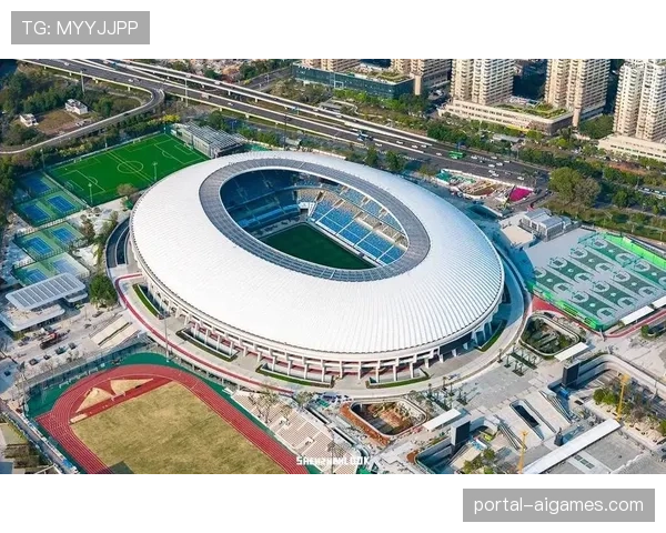 中超专业足球场占比首超六成，十队告别综合体育场时代